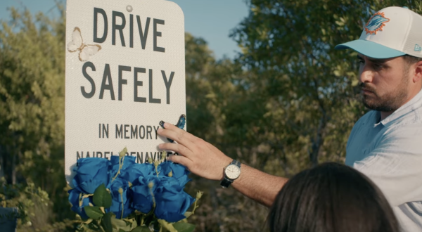 Elon Musk Unveiled – The Tesla Experiment
